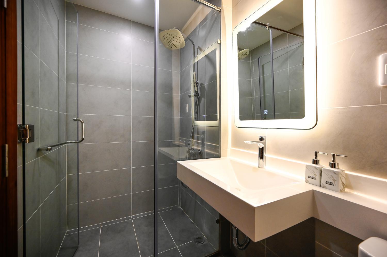 Saigon Hotel & Apartment Ho Chi Minh City Exterior photo
